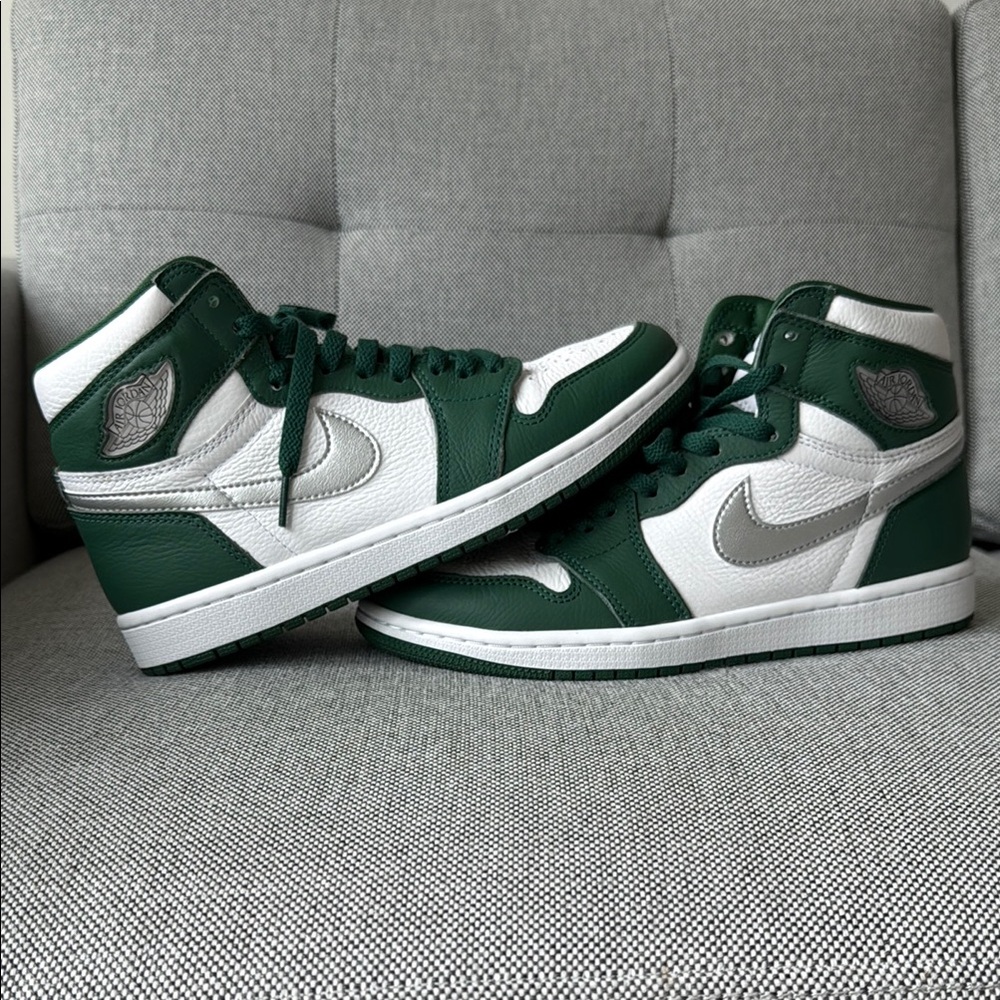 Air Jordan 1 Retro High OG ‘Gorge Green’